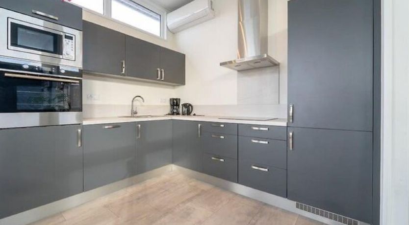 Photo of Pavilion Waterfront 6