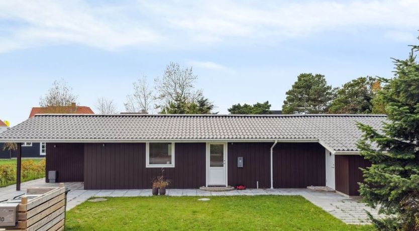 Photo of "Ilva" - 250m from the sea