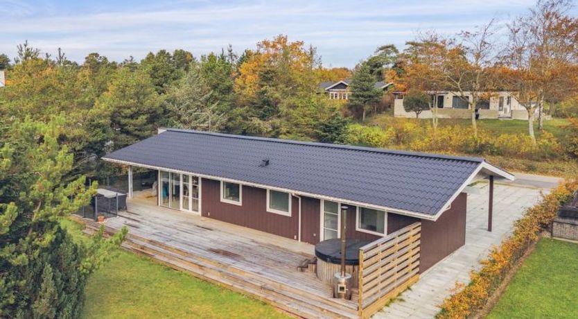 Photo of "Ilva" - 250m from the sea