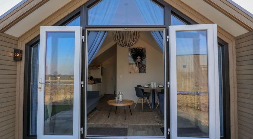 Photo of Beach House 4 Holiday Home 7