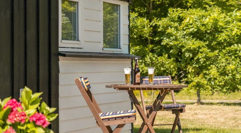 Photo of "Esaline" - 400m from the sea