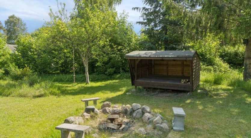 Photo of "Sheemen" - 900m from the sea