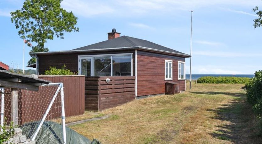 Photo of "Mirkka" - 50m from the sea