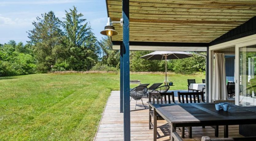 Photo of "Aleta" - 600m from the sea