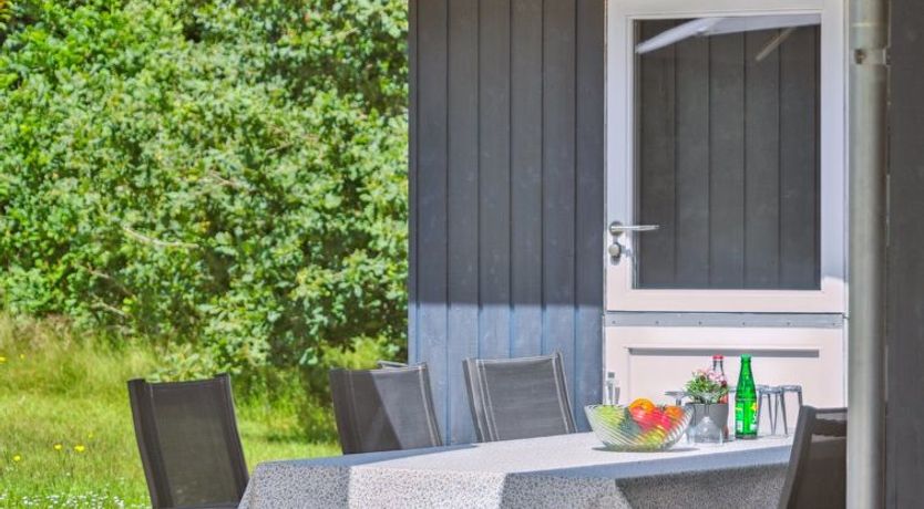 Photo of "Aleta" - 600m from the sea