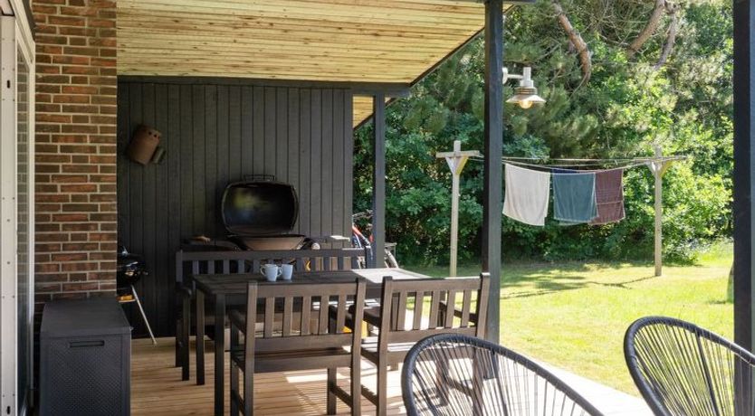 Photo of "Aleta" - 600m from the sea