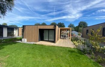 Domus 4 Holiday Home