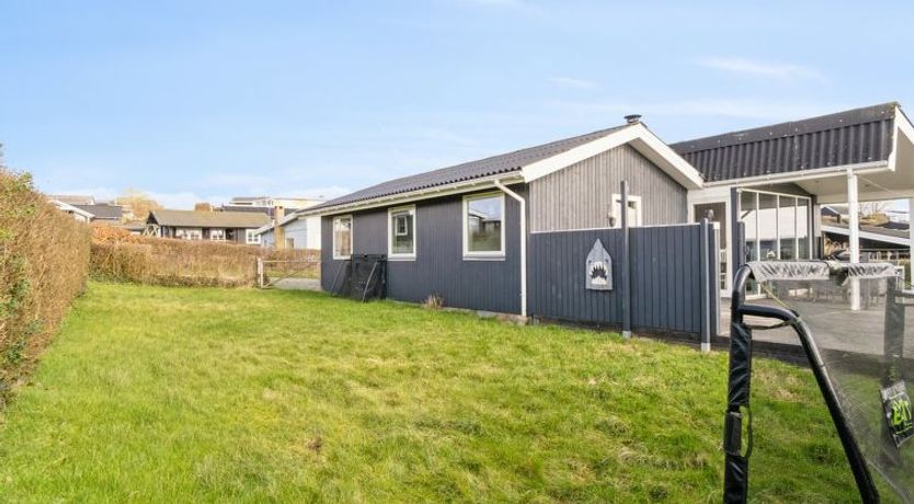 Photo of "Gyrid" - 150m from the sea