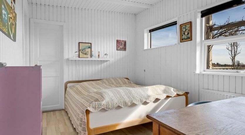 Photo of "Sylvia" - 450m from the sea