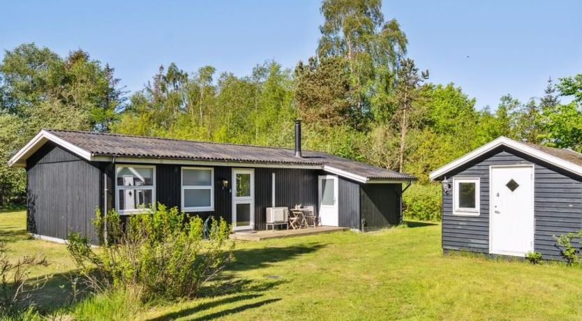 Photo of "Aldina" - 400m to the fjord