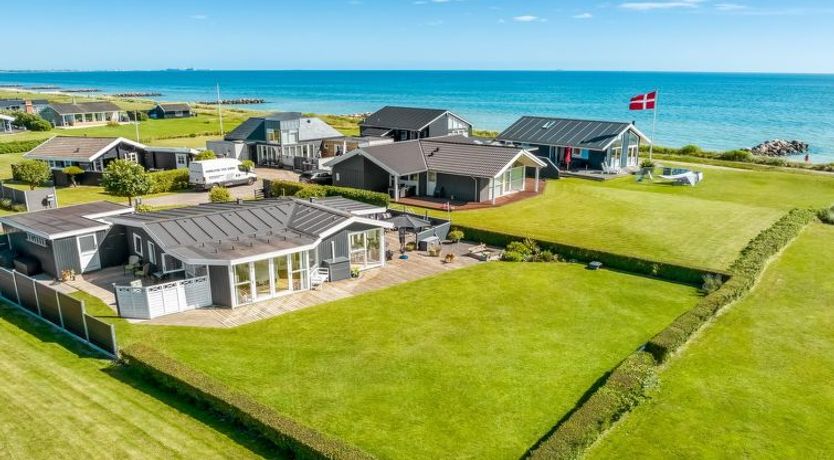 Photo of "Reima" - 50m from the sea