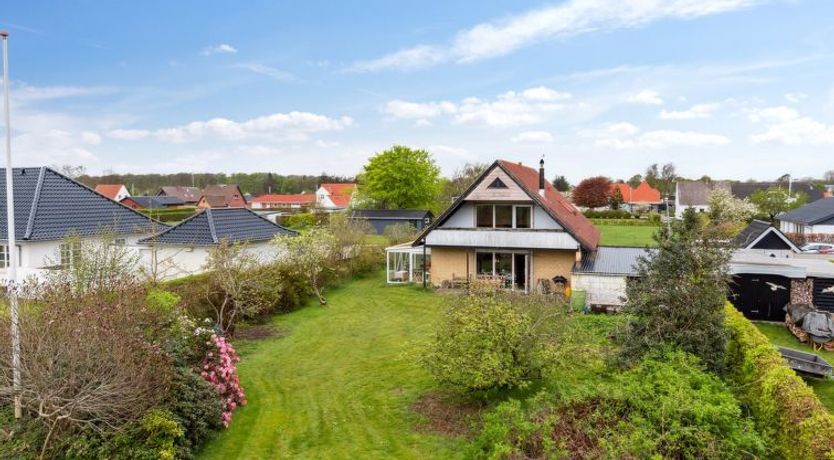 Photo of "Othinkarl" - 1km from the sea