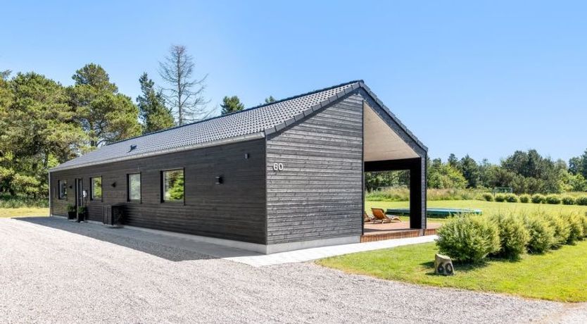 Photo of "Syni" - 450m from the sea