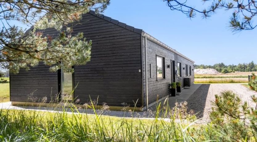 Photo of "Syni" - 450m from the sea