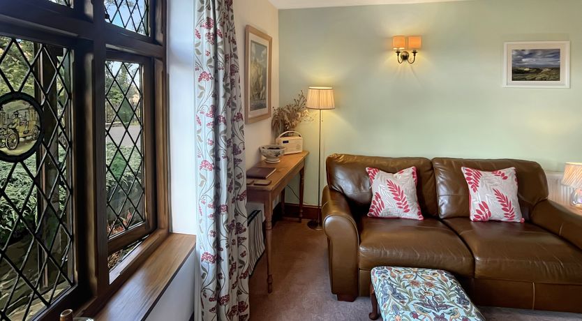 Photo of Chauffeur's Cottage, Martinhoe