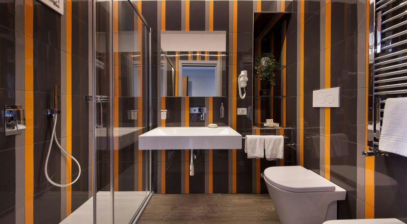 Photo of Sorrento Gem