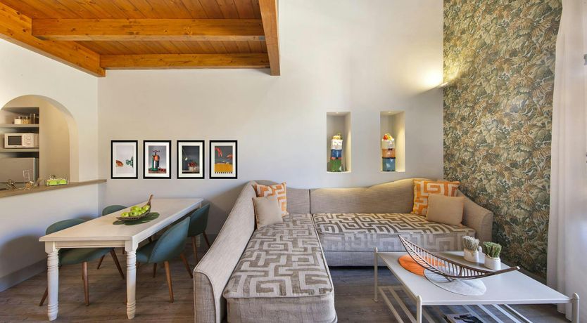 Photo of Sorrento Gem