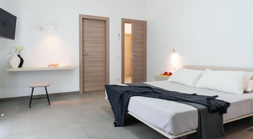 Photo of The Mariachi