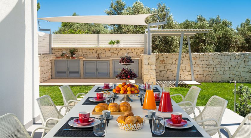 Photo of The Mariachi