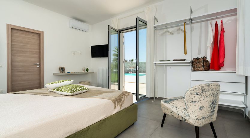 Photo of The Mariachi