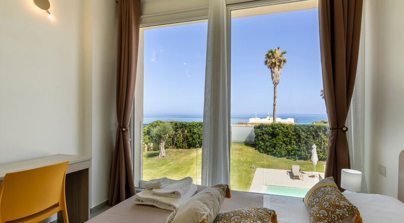 Photo of Noto's Oasis