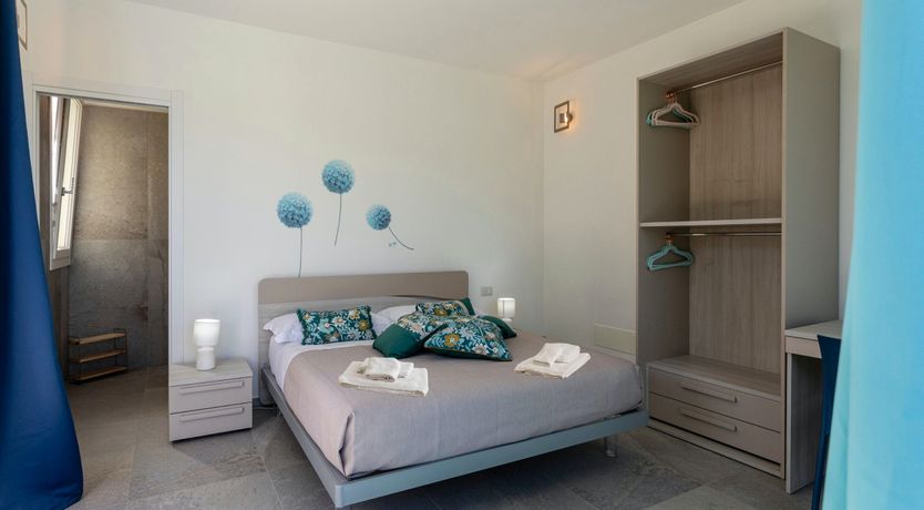 Photo of Noto's Oasis