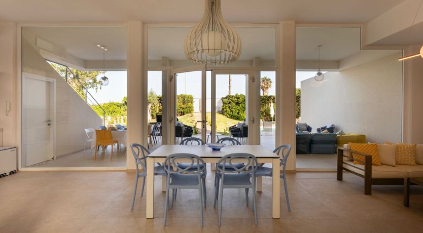 Photo of Noto's Oasis