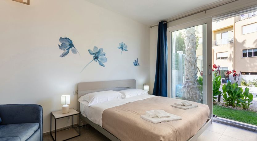 Photo of Noto's Oasis