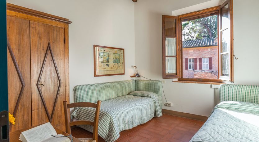 Photo of Campanella Rose