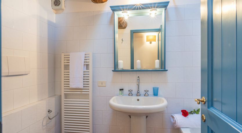 Photo of Campanella Rose