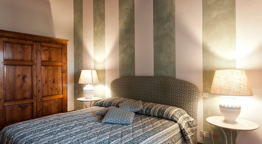 Photo of Campanella Rose