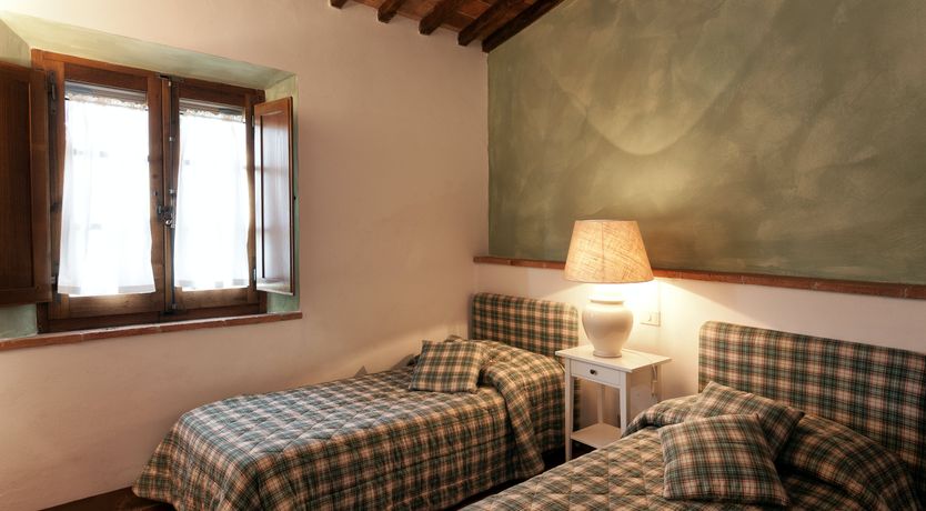 Photo of Campanella Rose