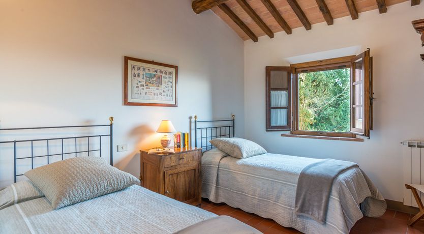 Photo of Campanella Rose