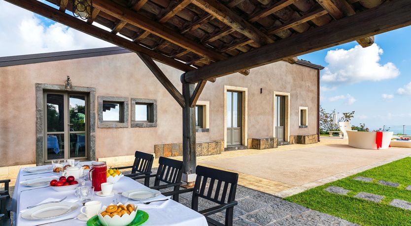 Photo of The Garden of Etrusco