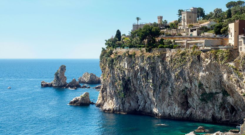 Photo of Mediterranean Sundae