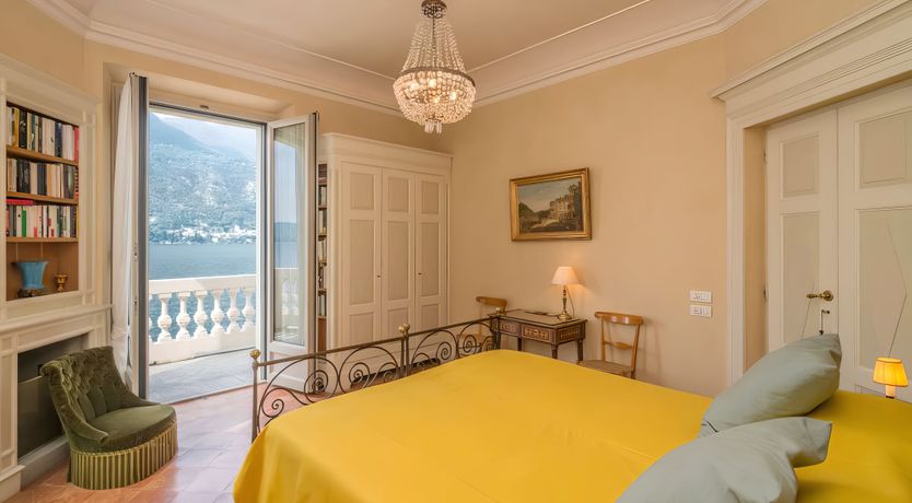 Photo of Lakeside Daydream