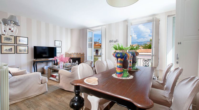 Photo of Sorrento Starlight