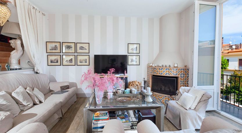 Photo of Sorrento Starlight