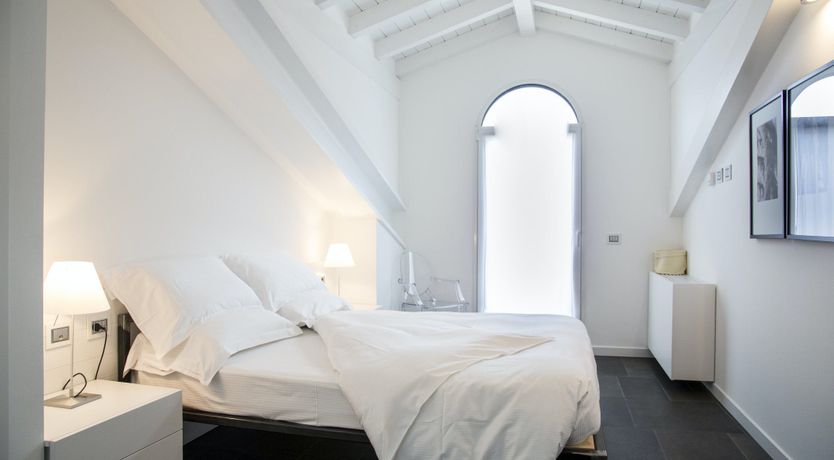 Photo of Lake View Lullaby