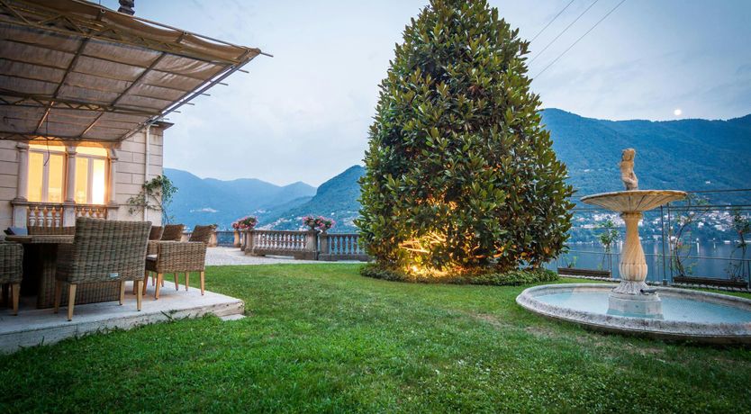 Photo of Lake Shores