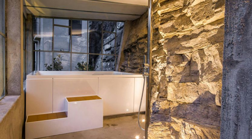 Photo of Lake Shores