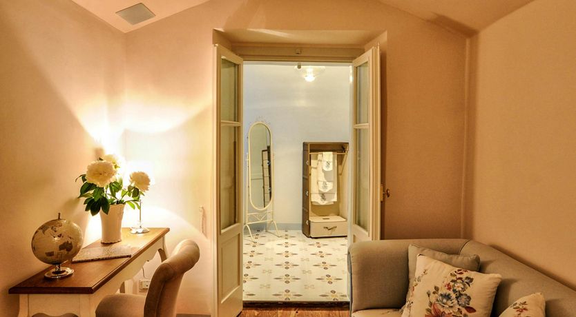 Photo of Lake Shores