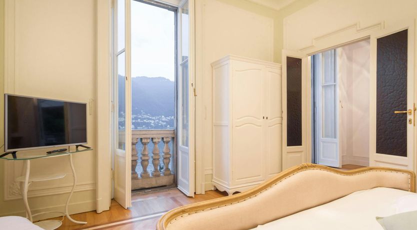 Photo of Lake Shores