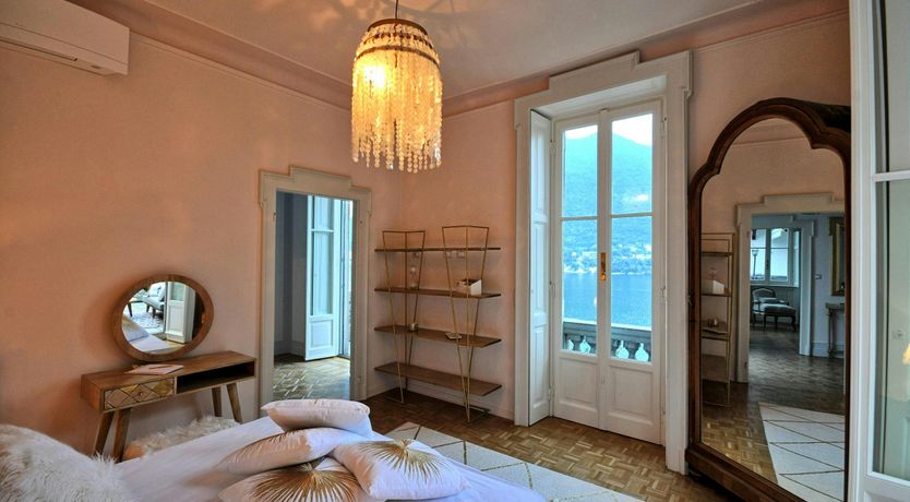 Photo of Lake Shores