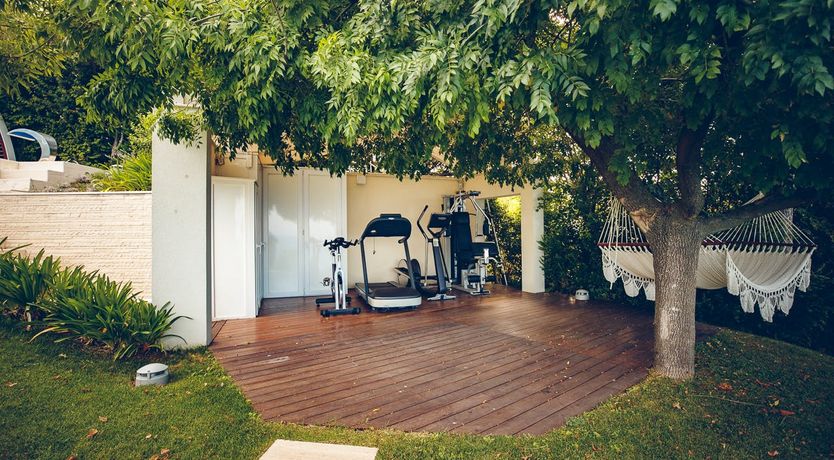 Photo of Peach & Olive