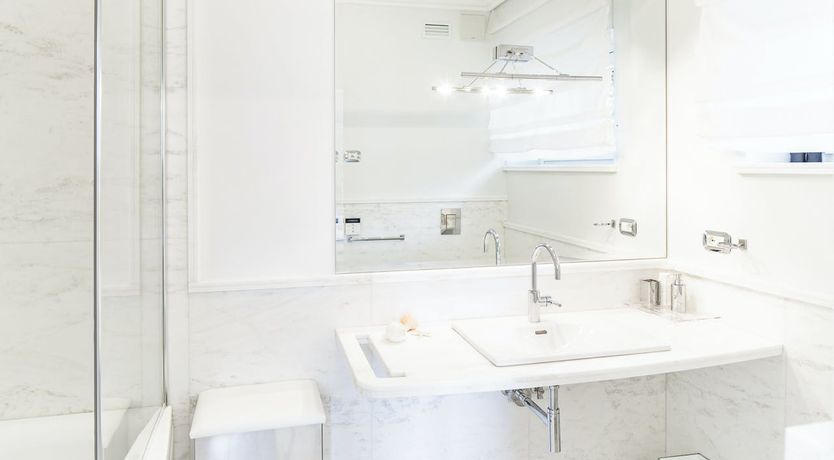 Photo of Peach & Olive