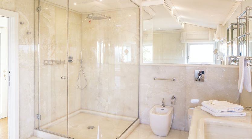 Photo of Peach & Olive