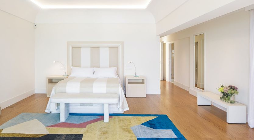 Photo of Peach & Olive