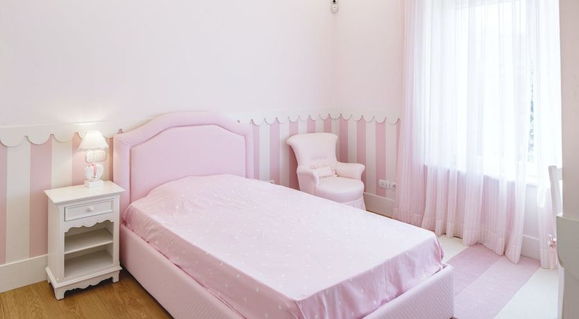 Photo of Peach & Olive