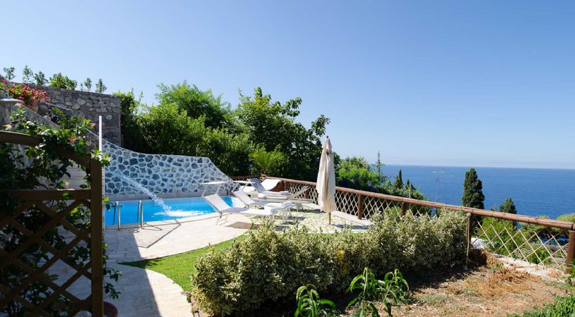 Photo of A Paradise on the Hill